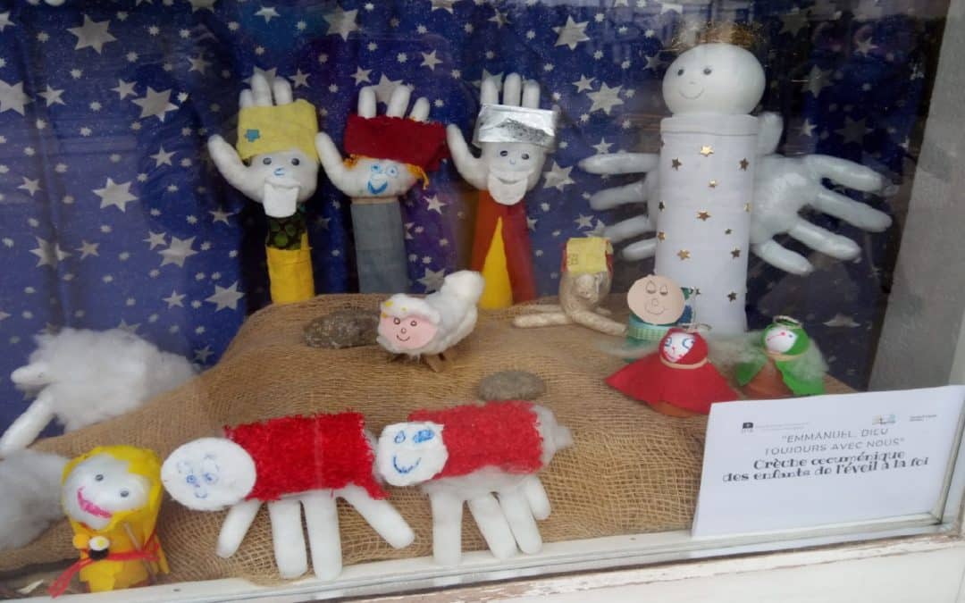 Création d’une crèche avec les petits